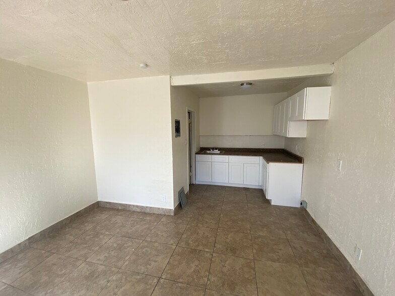 More Photos Of 2505-2509 E Monroe St, Phoenix Apartments For Sale