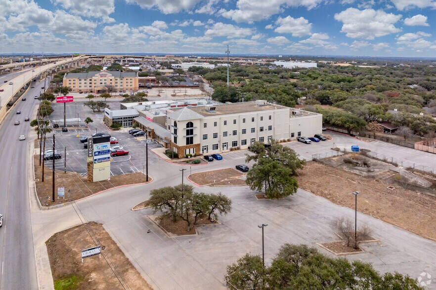 More Photos Of 1278 N Loop 1604 E, San Antonio Loft Creative Space For Lease
