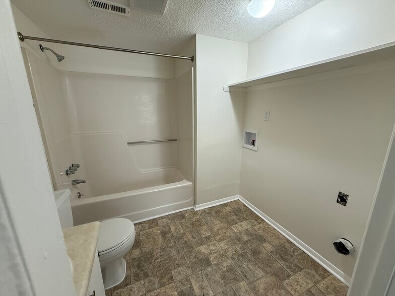 More Photos Of , Decatur Multifamily For Sale