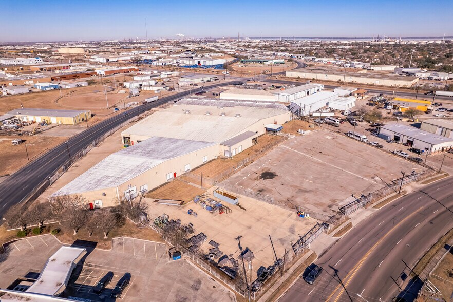 More Photos Of 4242 Baldwin Blvd, Corpus Christi Manufacturing For Sale