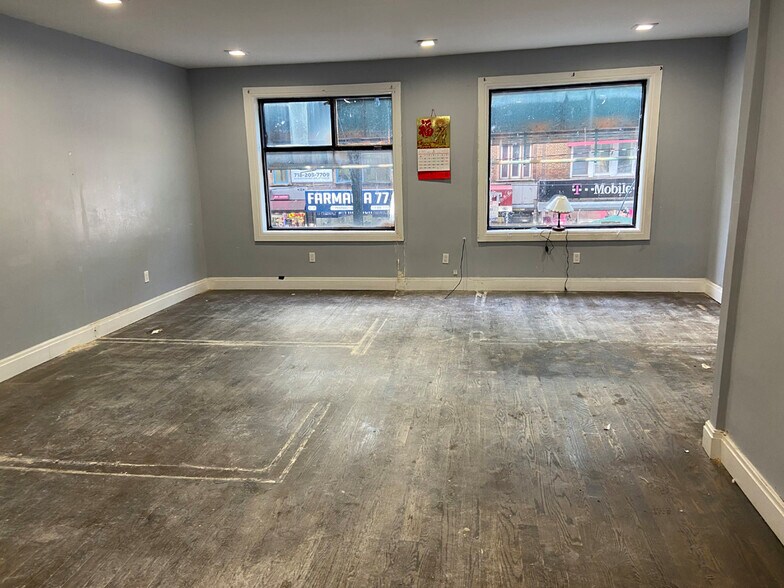More Photos Of 82-10 Roosevelt Ave, Elmhurst General Retail For Sale