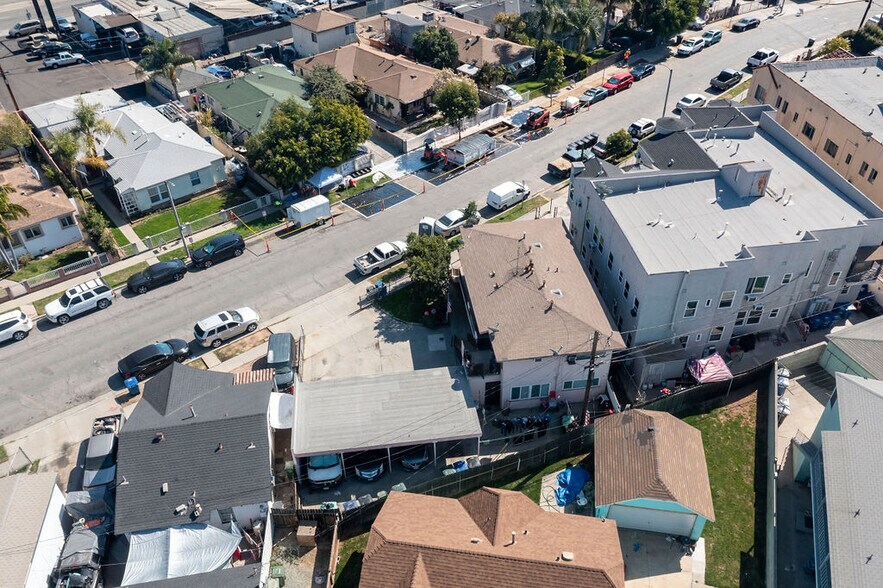 More Photos Of 1419 S Woods Ave, East Los Angeles Apartments For Sale