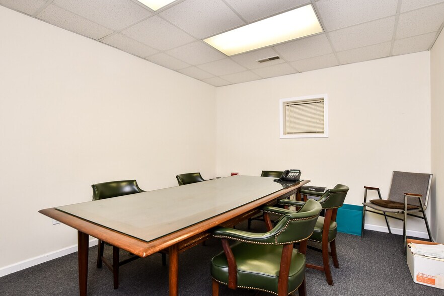 More Photos Of 124 N Charleston St, Blacksburg Warehouse For Sale
