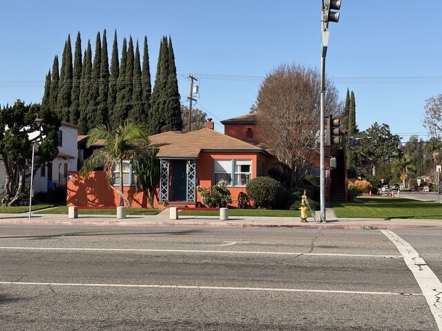 More Photos Of 4255 N Bellflower Blvd, Long Beach Multifamily For Sale