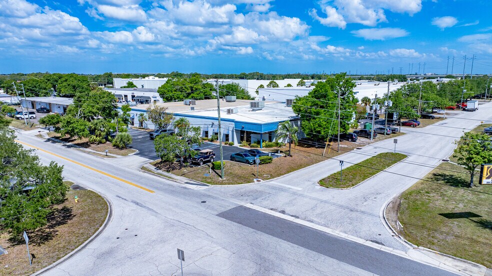 More Photos Of 4705 110th Ave N, Clearwater Warehouse For Sale