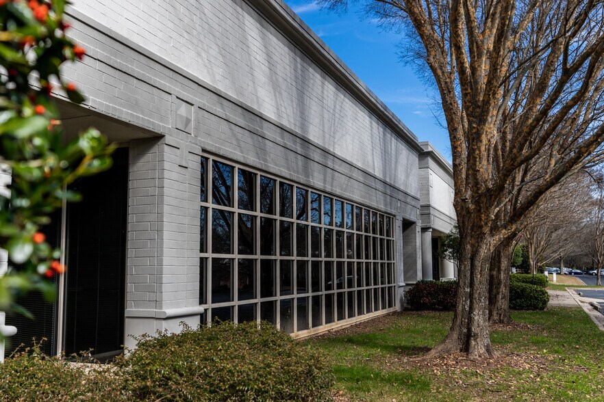 More Photos Of 13000 Deerfield Pky, Alpharetta Unknown For Lease