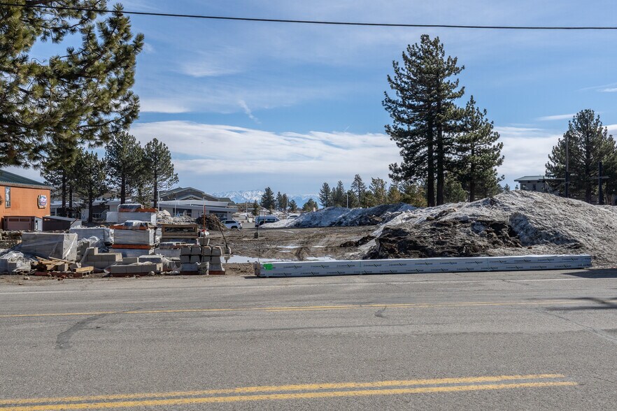 More Photos Of 283 Sierra Manor Rd, Mammoth Lakes Freestanding For Sale