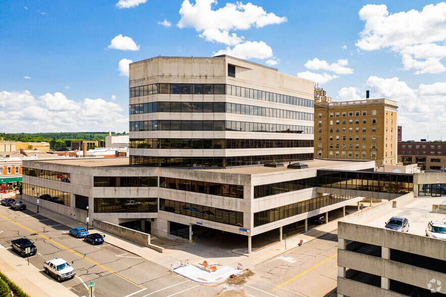 More Photos Of 500 3rd St, Wausau Office For Sale