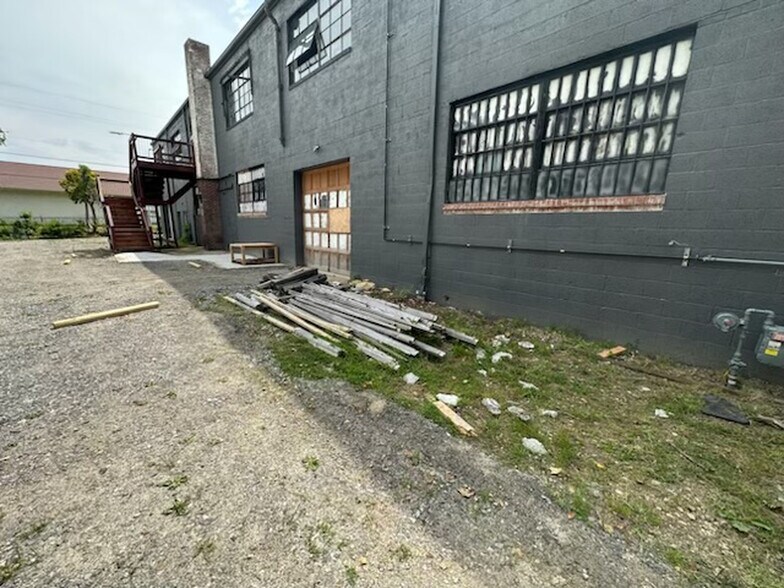 More Photos Of 1940 S Main St, Waynesville Industrial For Lease