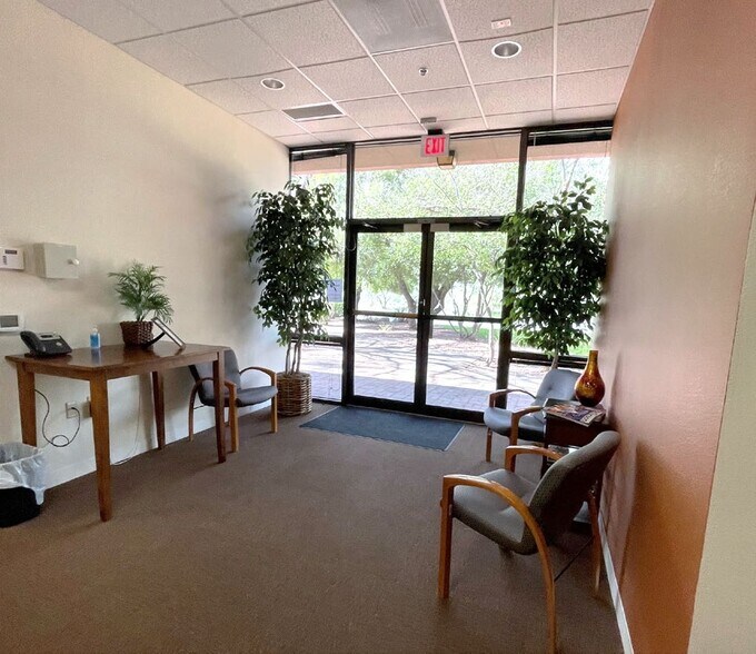 More Photos Of 10940 N Stallard Pl, Oro Valley Light Distribution For Lease