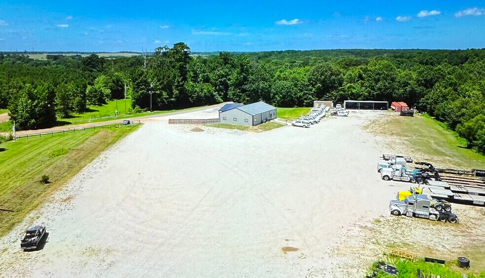 More Photos Of 7303 State Highway 43 S, Marshall Warehouse For Sale