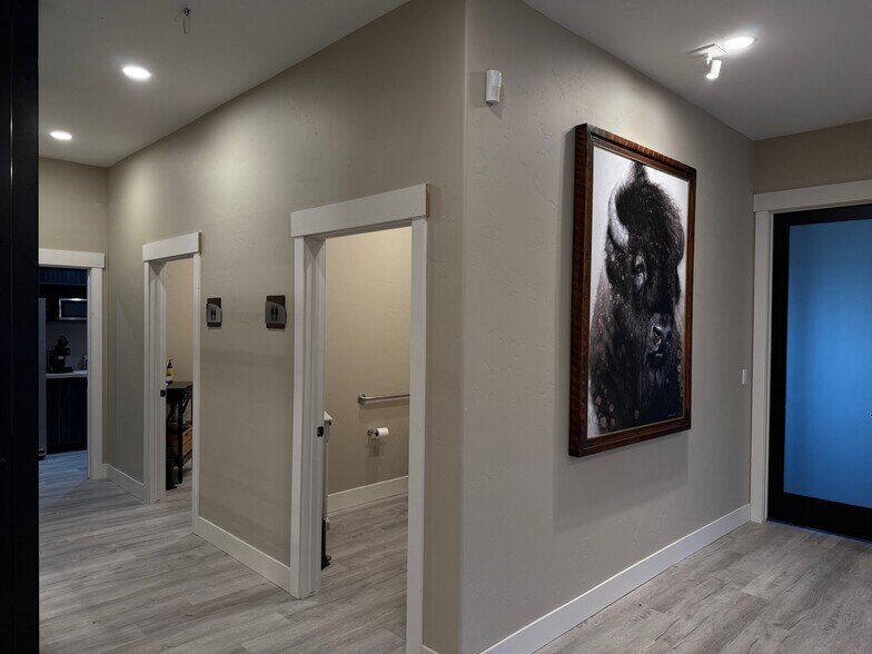 More Photos Of 10 7th Ave W, Polson Office For Lease