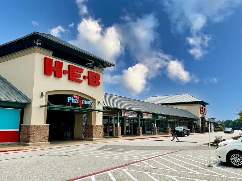 More Photos Of 24224 Northwest Freeway, Cypress Unknown For Lease