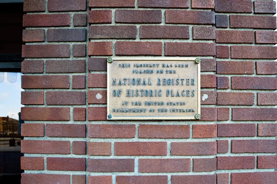 More Photos Of 701 S Clinton St, Fort Wayne Office For Lease