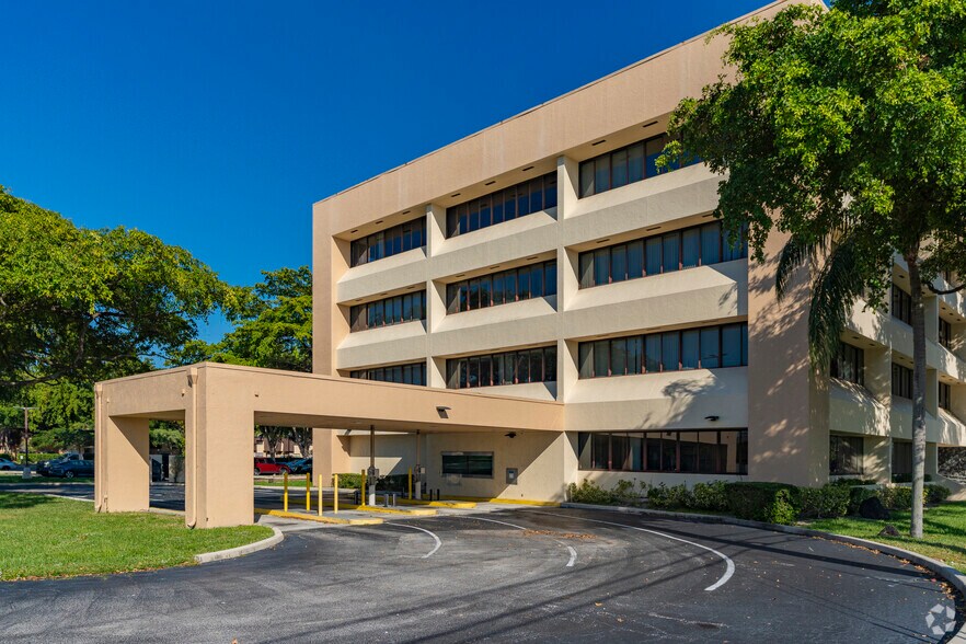 More Photos Of 1761 W Hillsboro Blvd, Deerfield Beach Unknown For Lease