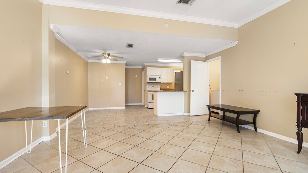 More Photos Of 1656 Scenic Gulf Dr, Destin Apartments For Sale