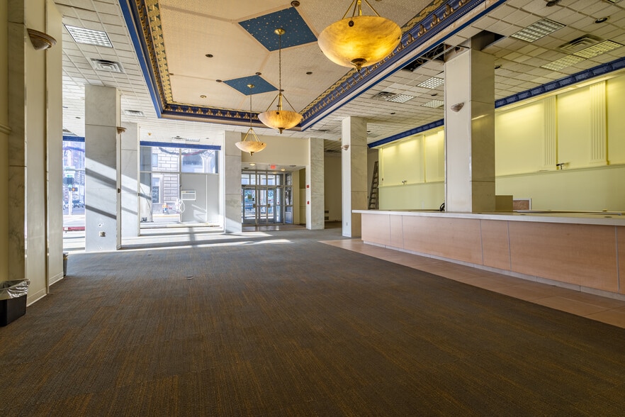 More Photos Of 100 N 4th St, Steubenville Office For Sale