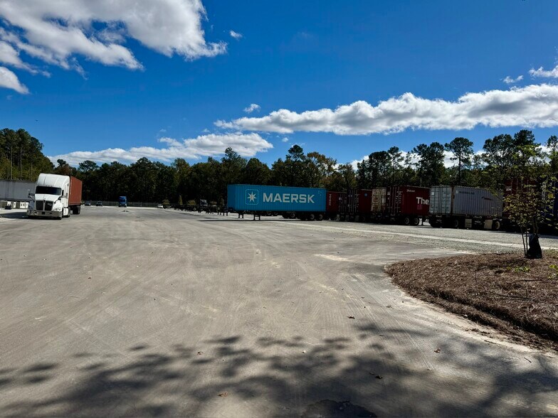 More Photos Of 185 Brewer Rd, Summerville Land For Lease