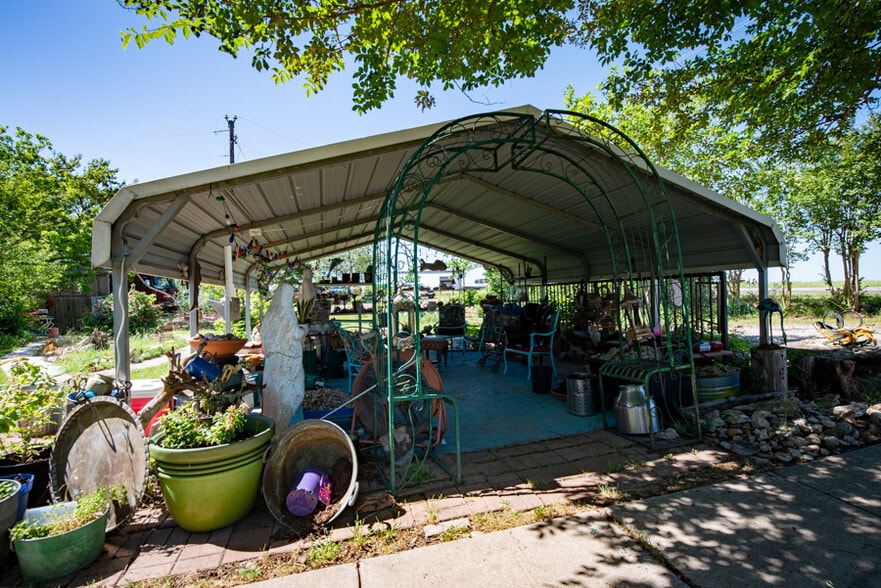 More Photos Of 7913 Highway 183 S, Austin Manufacturing For Sale
