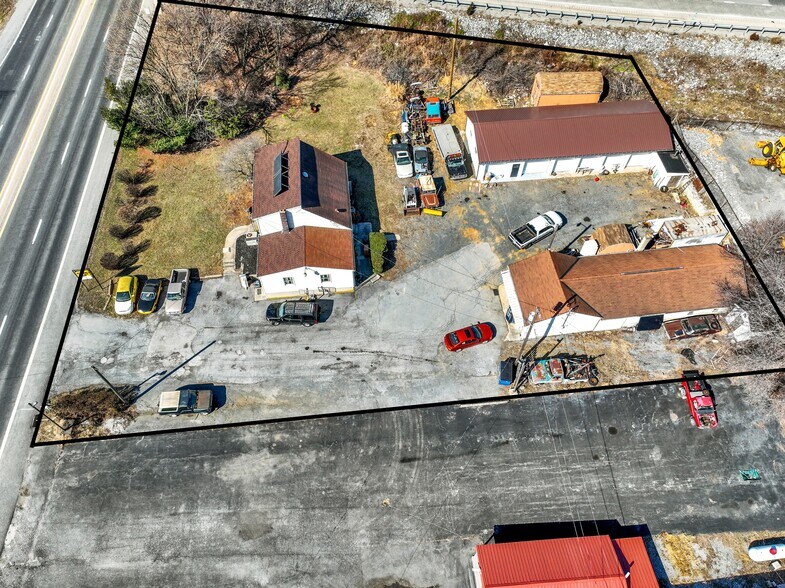 More Photos Of 1836 W Trindle Rd, Carlisle Storefront For Sale