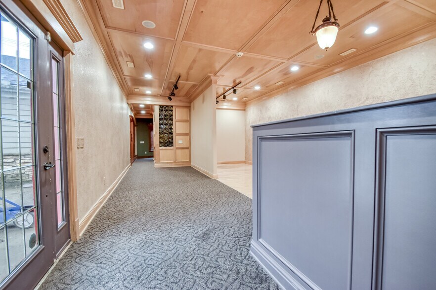 More Photos Of 4199 Main St, Perry Flex For Sale