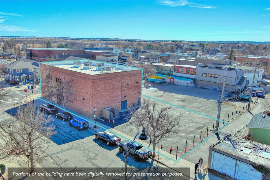 More Photos Of 833 Main St, Louisville Bank For Sale