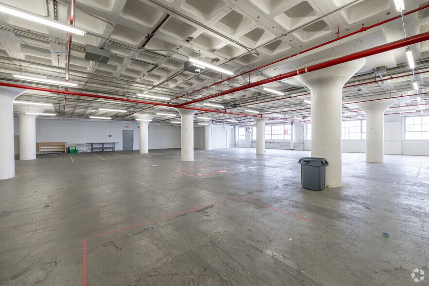 More Photos Of 12 Channel St, Boston Light Manufacturing For Lease