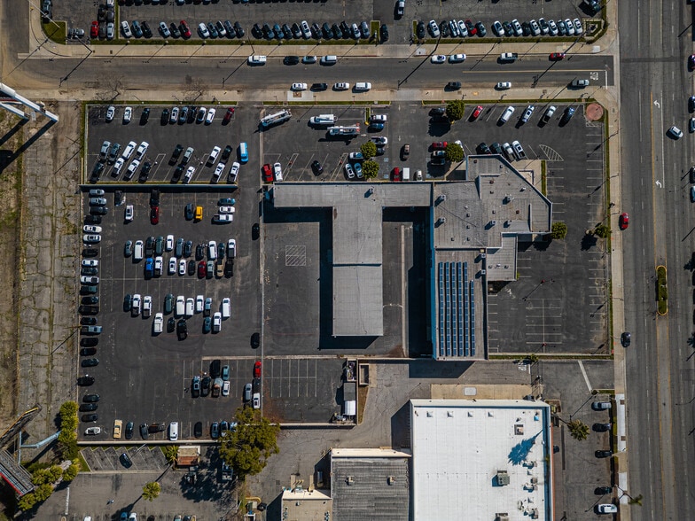 More Photos Of 8559 Artesia Blvd, Bellflower Auto Dealership For Sale