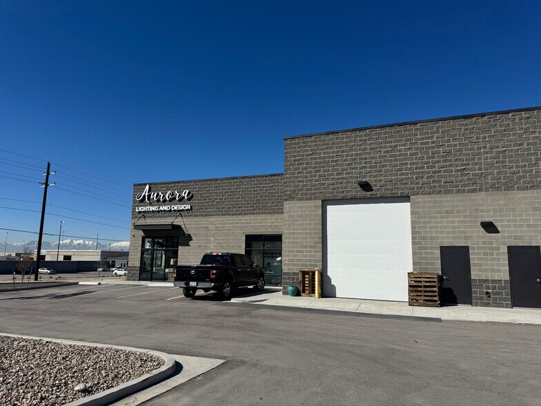 More Photos Of 1268 W 2600 S, Woods Cross Warehouse For Lease