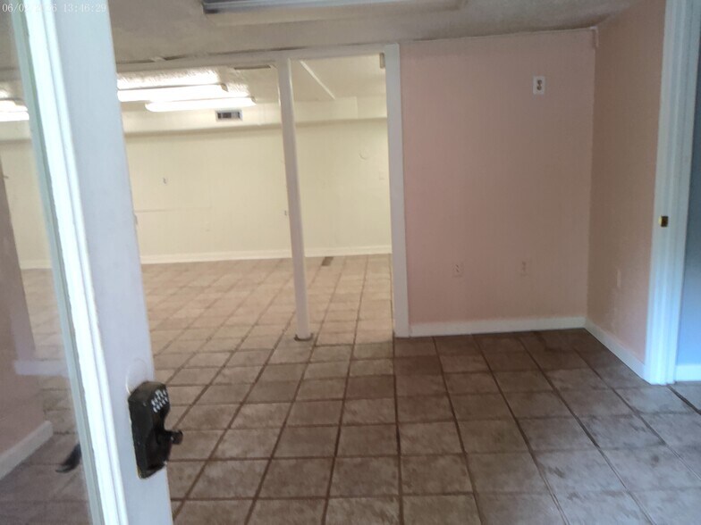 More Photos Of 7708 Timberlake Rd, Lynchburg Office For Lease