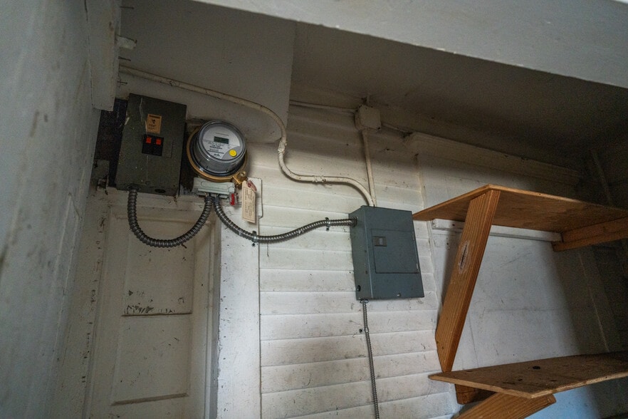 More Photos Of 1619 S St Andrews Pl, Los Angeles Apartments For Sale