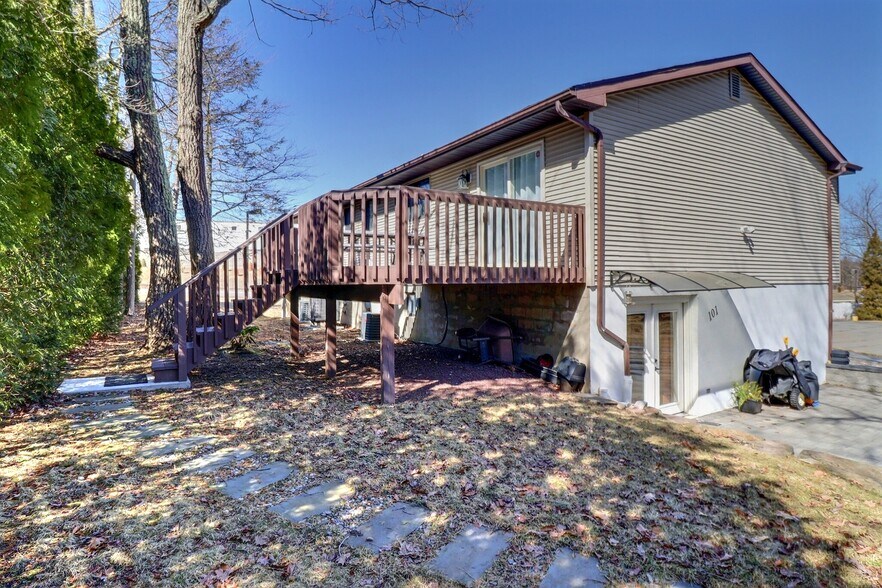 More Photos Of 3360 PA-940, Mount Pocono Specialty For Sale