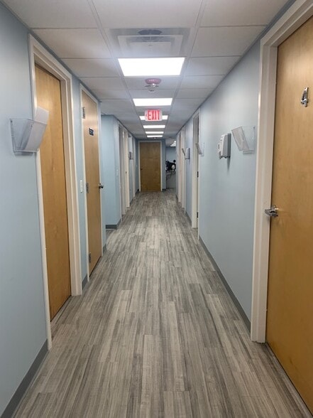 More Photos Of 333 School St, Pawtucket Medical For Lease