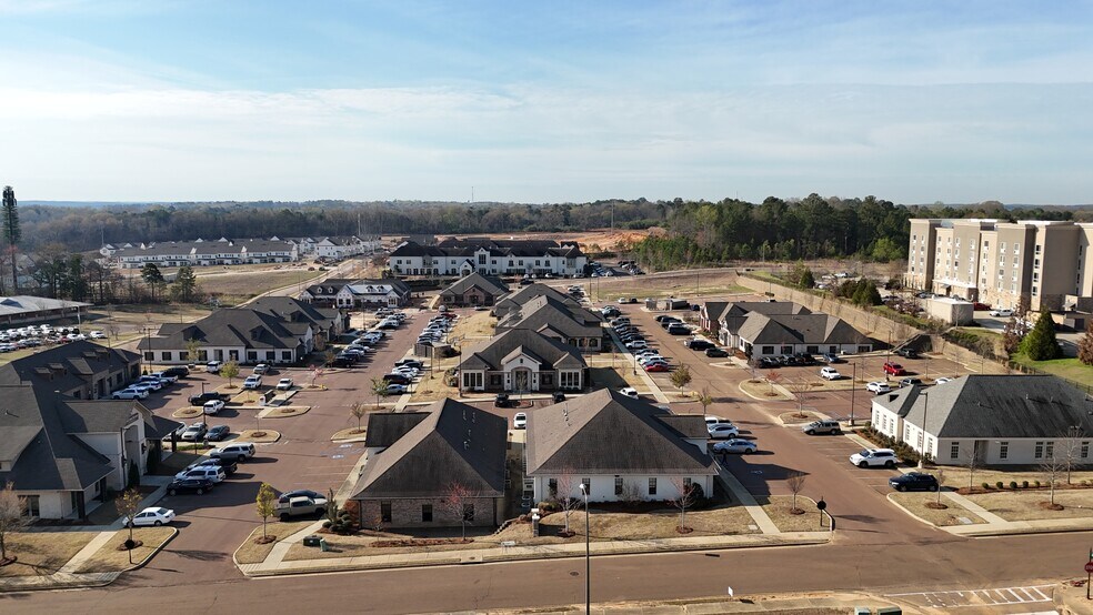 More Photos Of 206 Commonwealth Blvd, Oxford Land For Sale