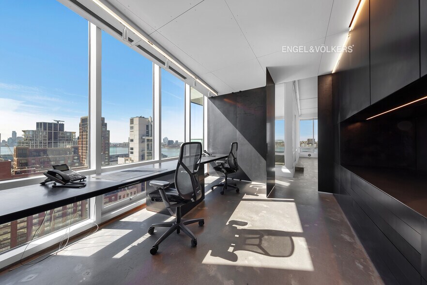 More Photos Of 543-545 W 25th St, New York Loft Creative Space For Sale