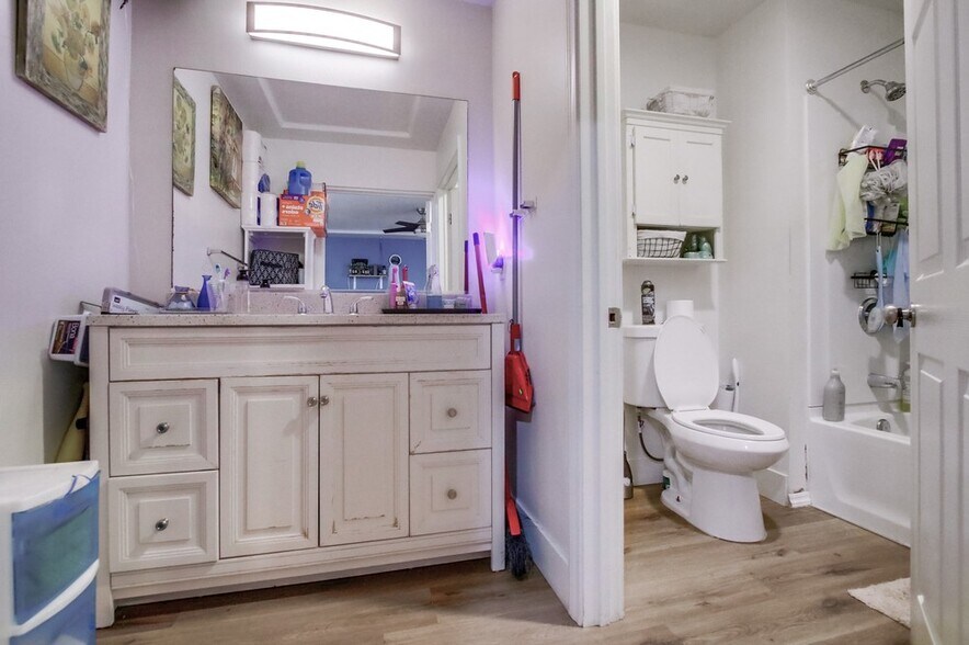 More Photos Of 215 Willie James Jones Ave, San Diego Apartments For Sale