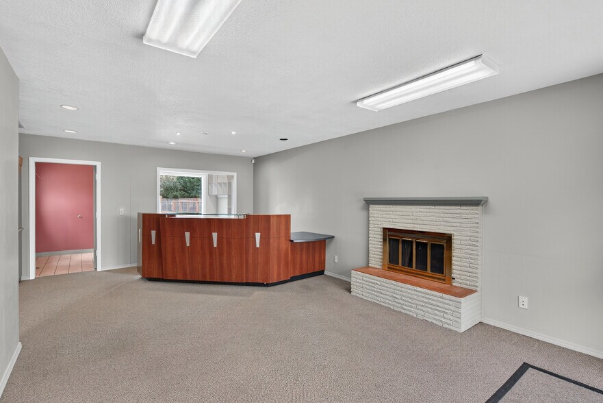 More Photos Of 4340 SW 110th Ave, Beaverton Medical For Sale