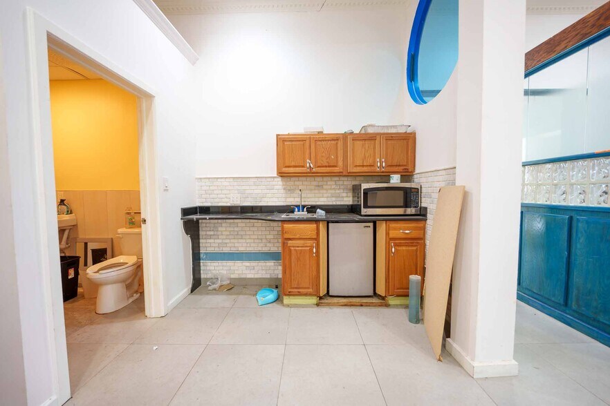 More Photos Of 1546 125th St, College Point Office Residential For Sale