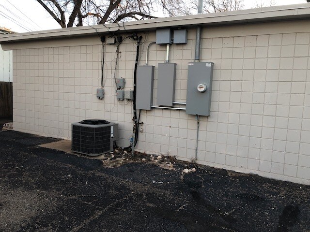 More Photos Of 3410 Knoxville Ave, Lubbock Medical For Lease