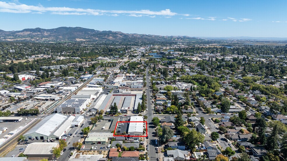 More Photos Of 1900-1924 Yajome St, Napa Warehouse For Lease