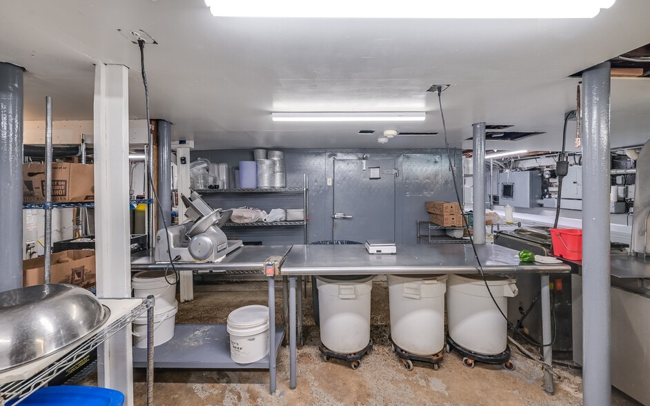 More Photos Of 292 Passaic Ave, Fairfield Restaurant For Sale