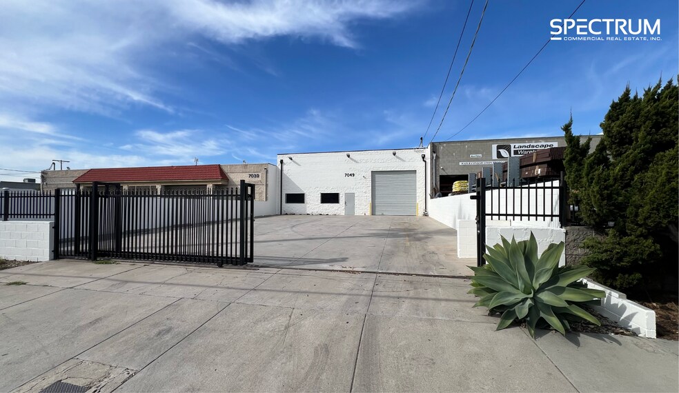 Primary Photo Of 7049 Valjean Ave, Van Nuys Warehouse For Lease