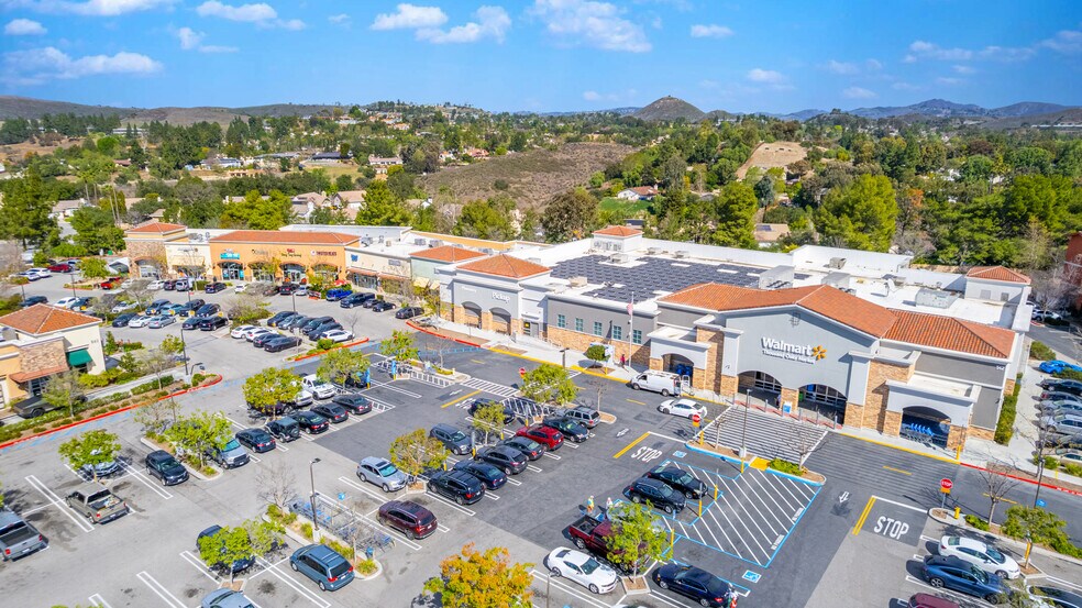 More Photos Of 520 N Ventu Park Rd, Thousand Oaks Storefront Retail Office For Sale