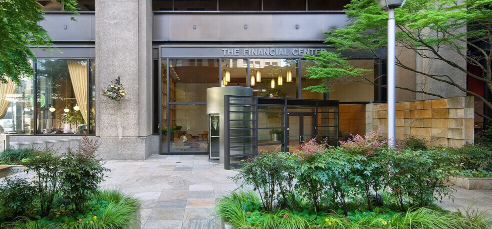 More Photos Of 1215 4th Ave, Seattle Office For Lease