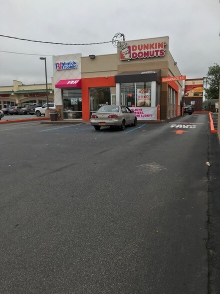 More Photos Of 2220 Forest Ave, Staten Island Unknown For Lease