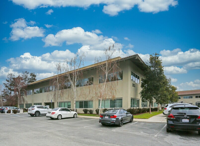 More Photos Of 5200 Great America Pky, Santa Clara Unknown For Lease