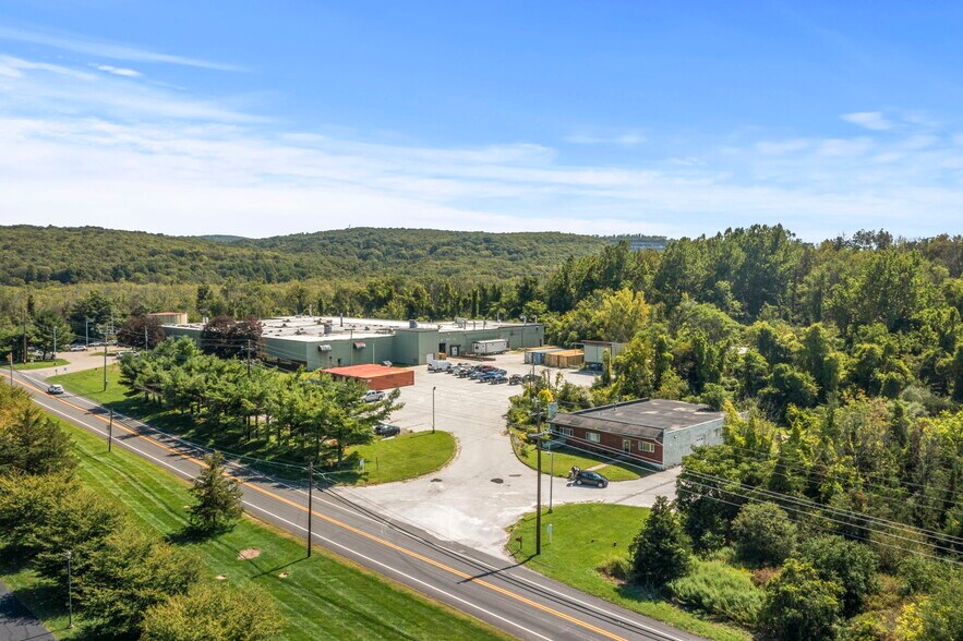 More Photos Of 1434-1440 County Rd 565, Sussex Manufacturing For Sale