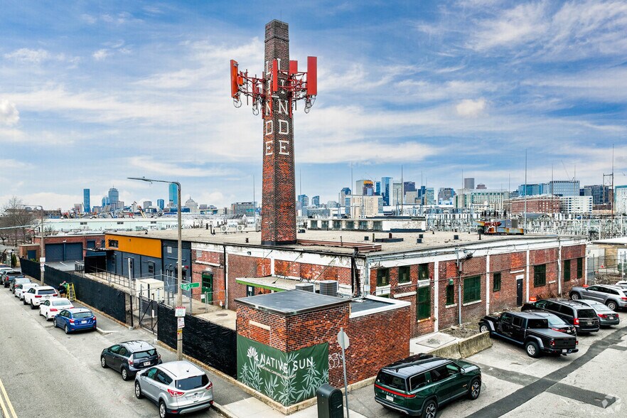 More Photos Of 550 E 1st St, Boston Manufacturing For Lease