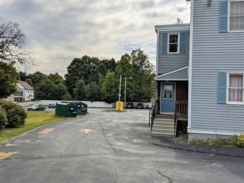 More Photos Of 241 Main St, Townsend Office Residential For Lease