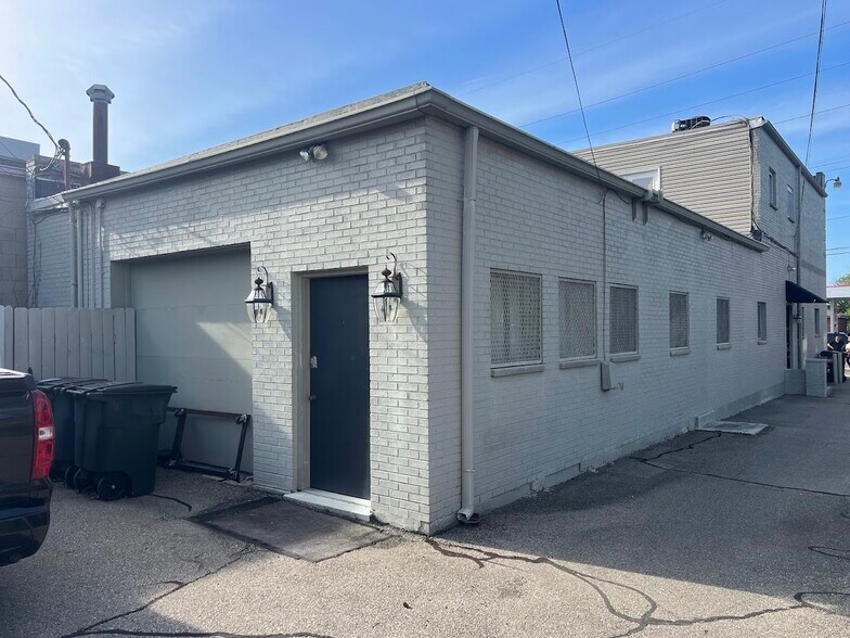 More Photos Of 504 E Dorothy Ln, Dayton Storefront Retail Residential For Sale